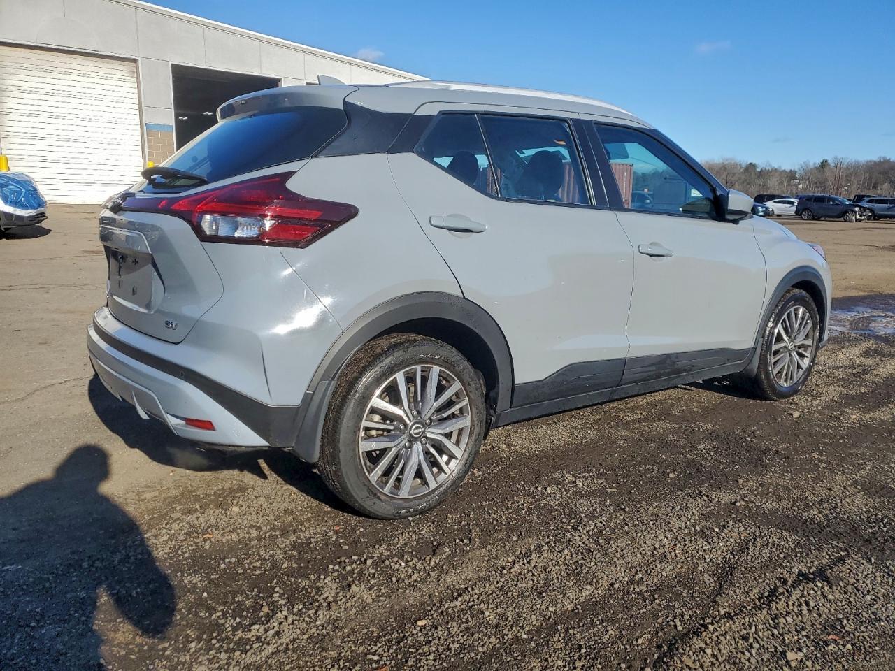 2022 Nissan Kicks Sv - Фото 3