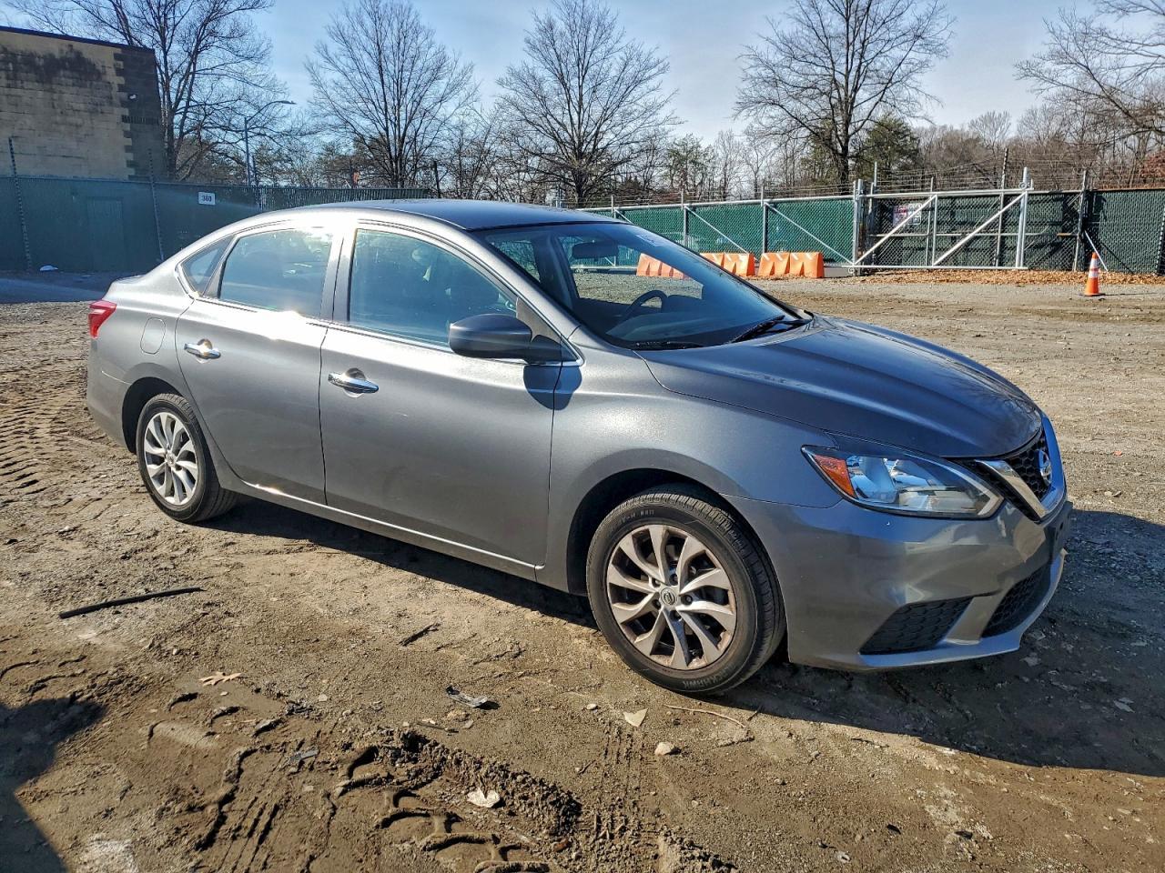 2019 Nissan Sentra S - Фото 4