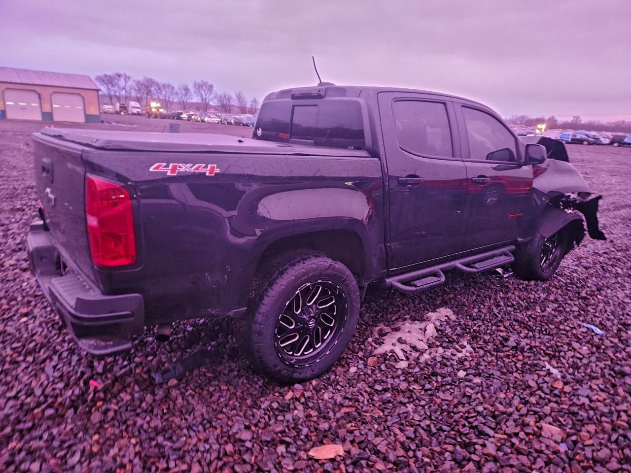 2016 Chevrolet Colorado Lt - Image 3