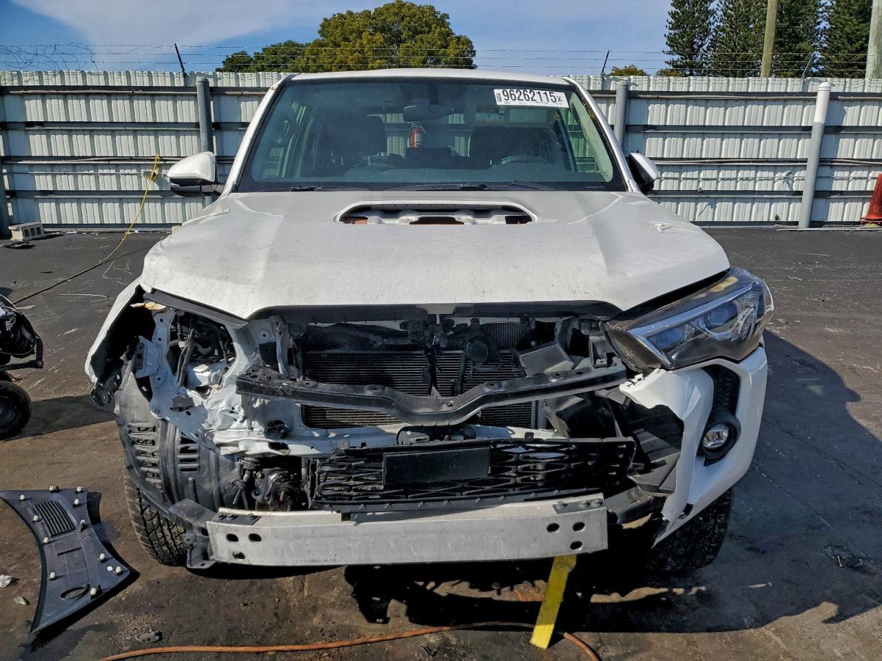 2023 Toyota 4Runner Se - Фото 5