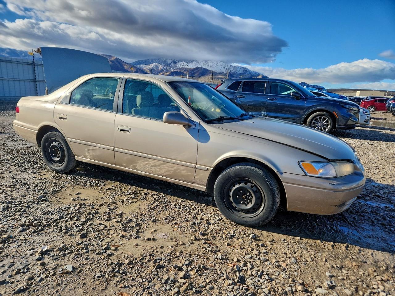 1999 Toyota Camry Le - Image 4