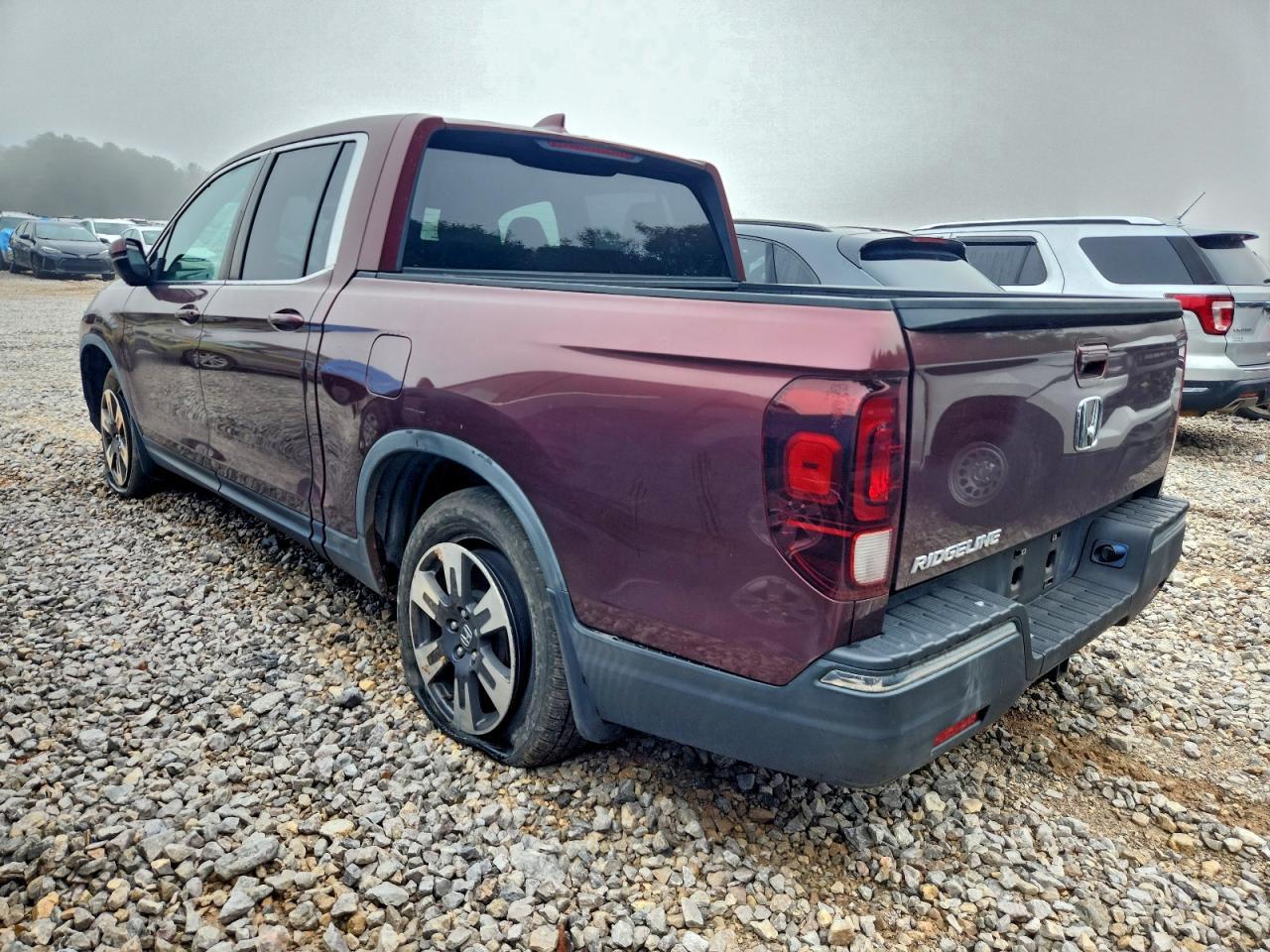 2018 Honda Ridgeline Rtl - Image 2