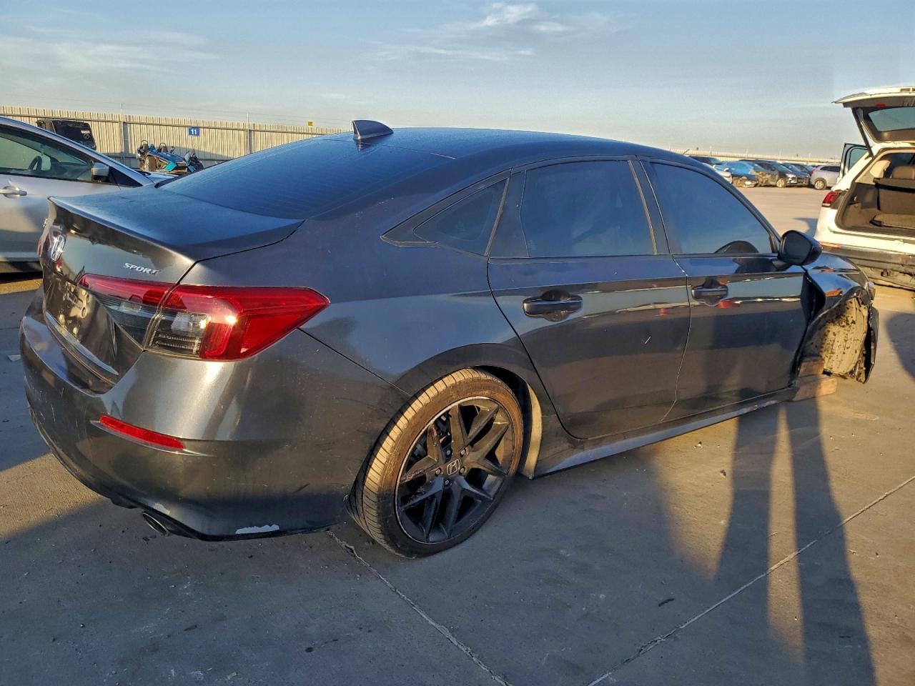 2022 Honda Civic Sport - Фото 3