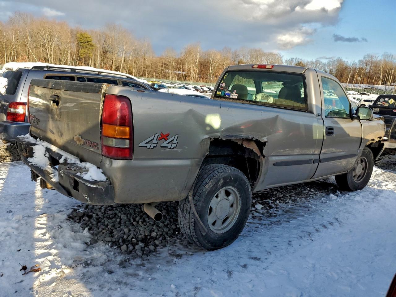 2000 GMC New Sierra K1500 - Фото 3
