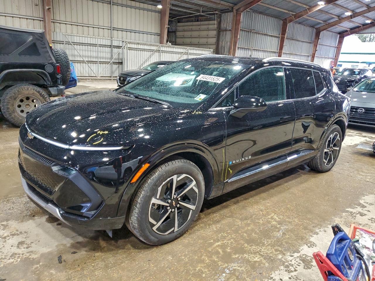 2025 Chev Equinox Lt