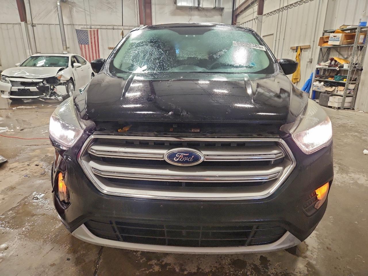 2017 Ford Escape Se - Фото 5