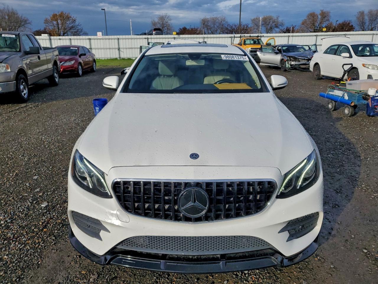 2018 Mercedes-Benz E 300 - Image 5