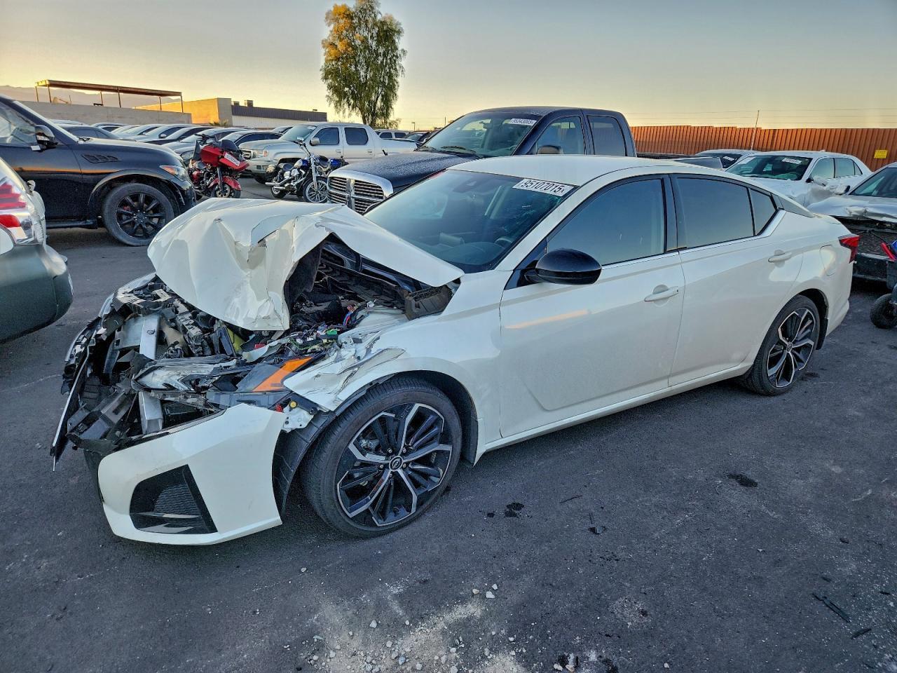 2025 Nissan Altima Sr