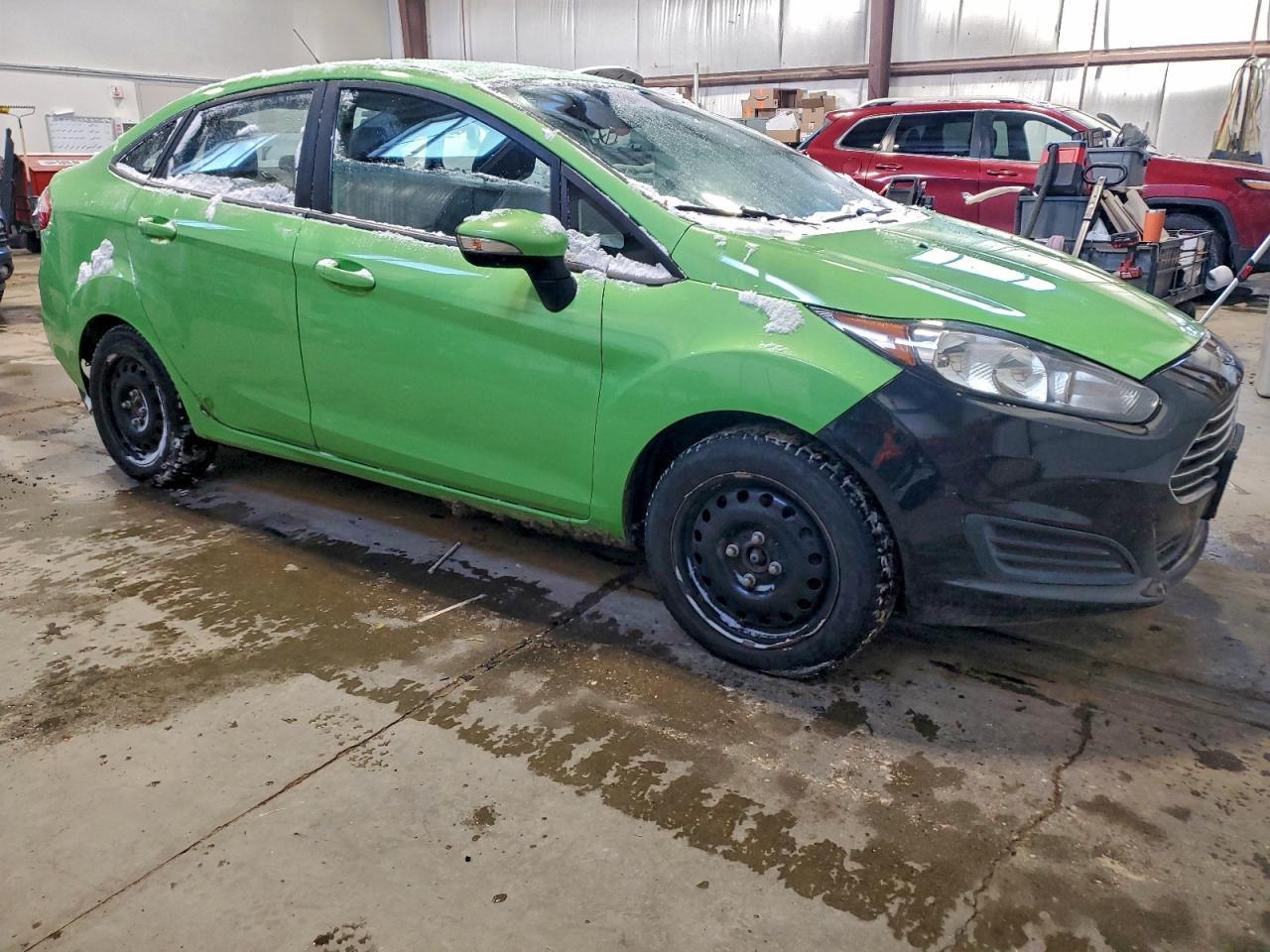 2014 Ford Fiesta Se - Фото 4