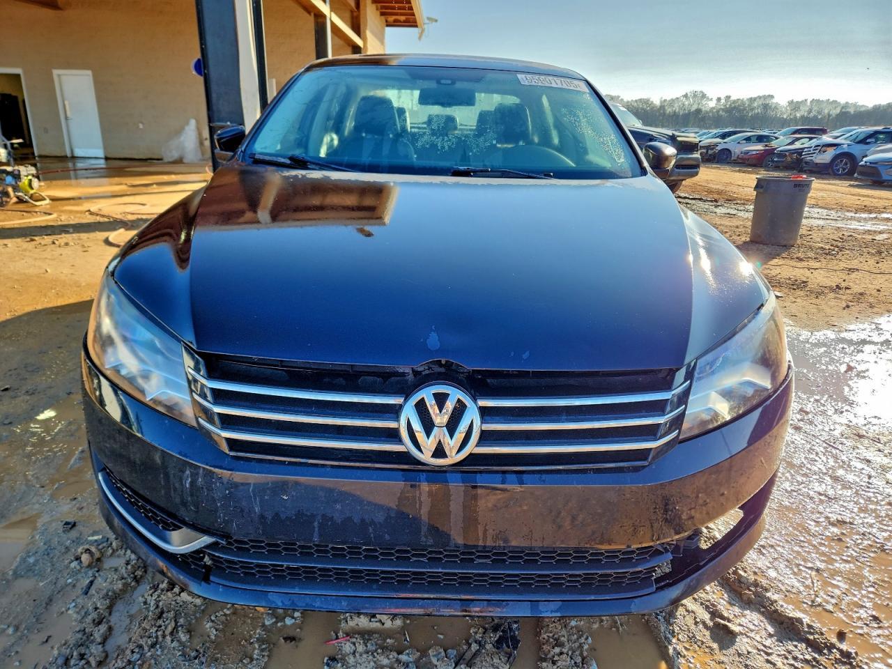 2013 Volkswagen Passat Se - Image 5