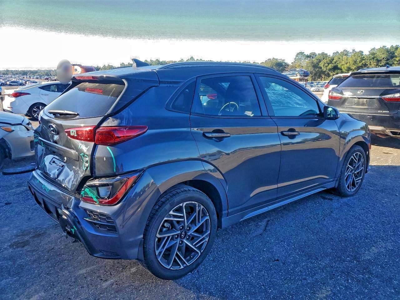 2023 Hyundai Kona Limit - Image 3