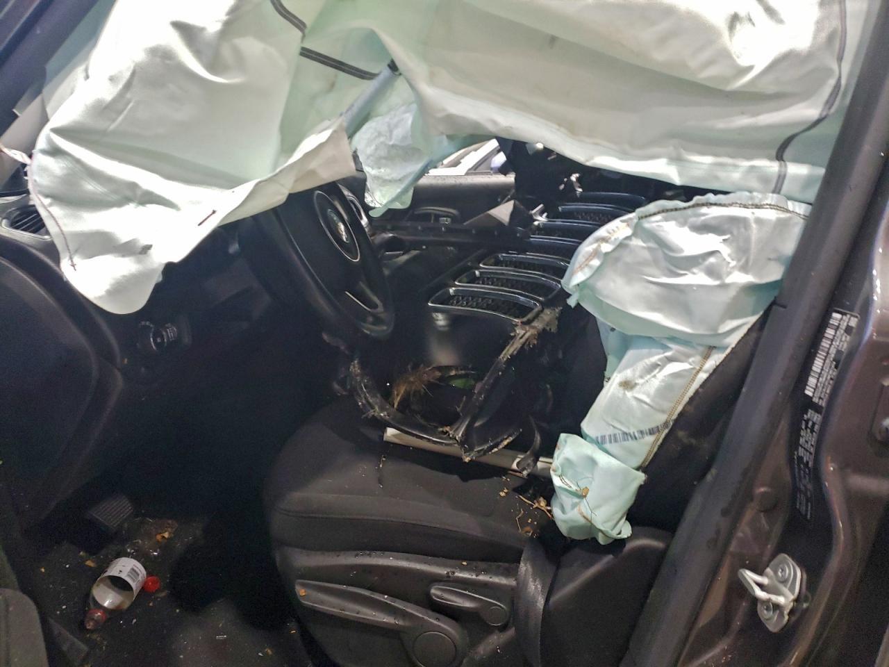 2021 Jeep Renegade Latitude - Фото 7