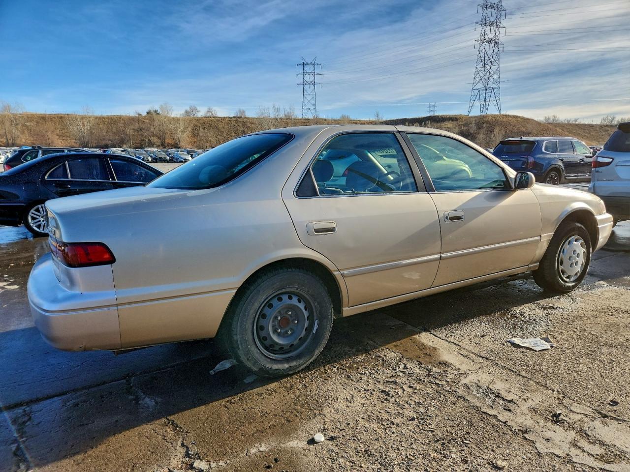 1997 Toyota Camry Le - Фото 3