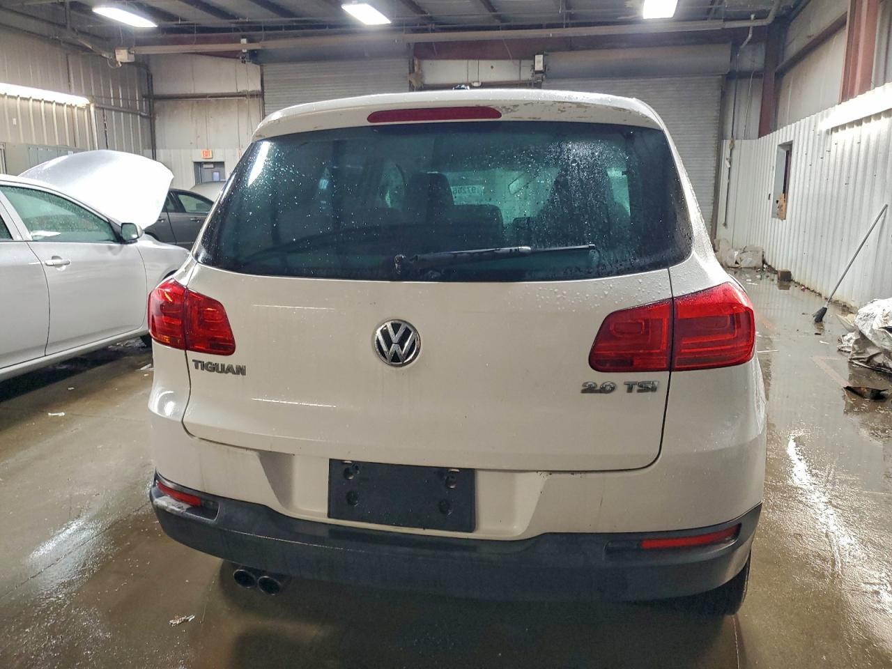 2013 Volkswagen Tiguan S - Фото 6