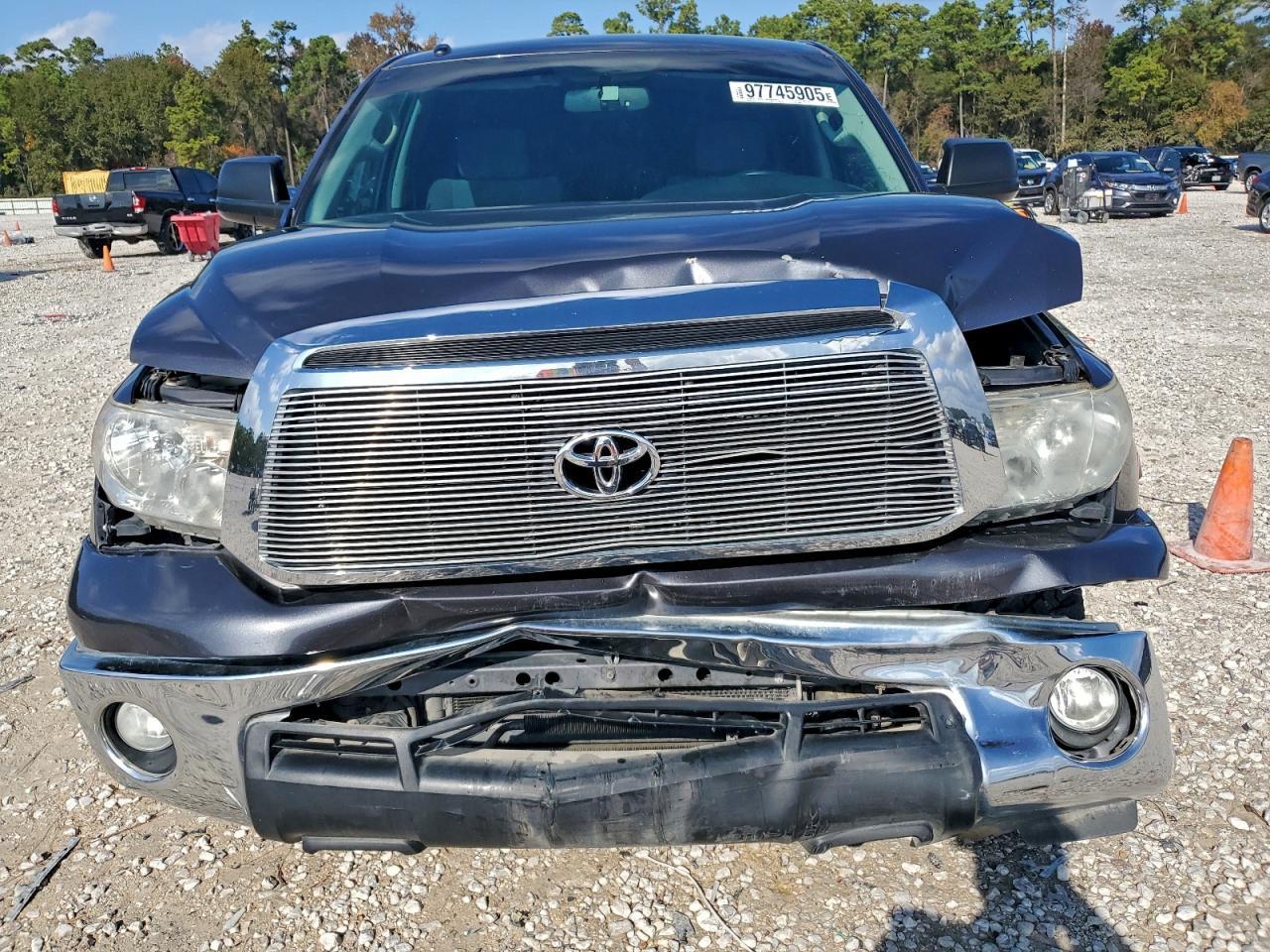 2012 Toyota Tundra Grade - Image 5