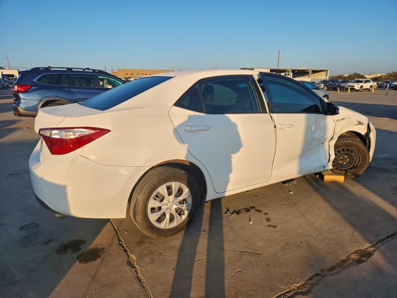 2016 Toyota Corolla L - Фото 3