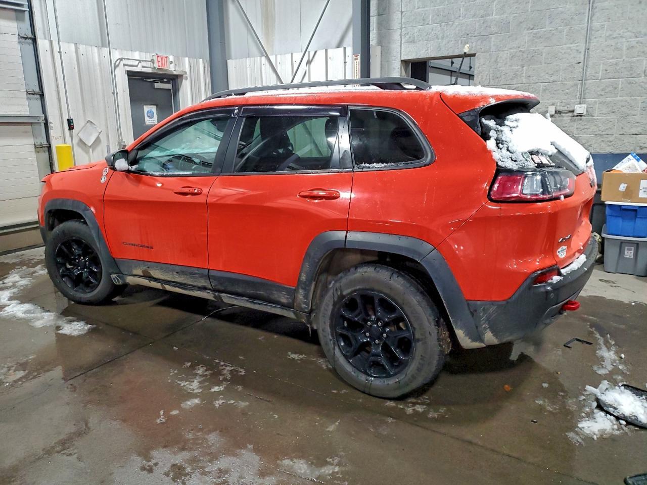 2021 Jeep Cherokee Trailhawk - Image 2