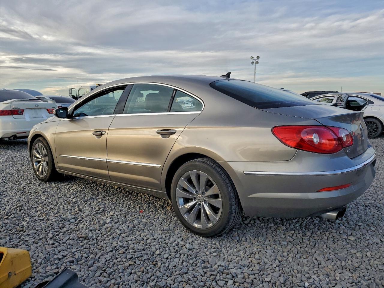 2010 Volkswagen Cc Sport - Фото 2
