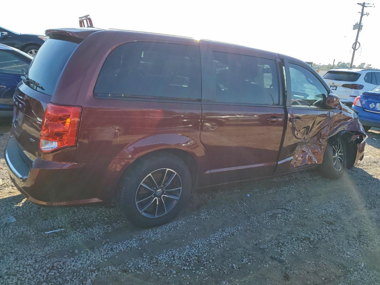 2019 Dodge Grand Caravan Gt - Фото 3