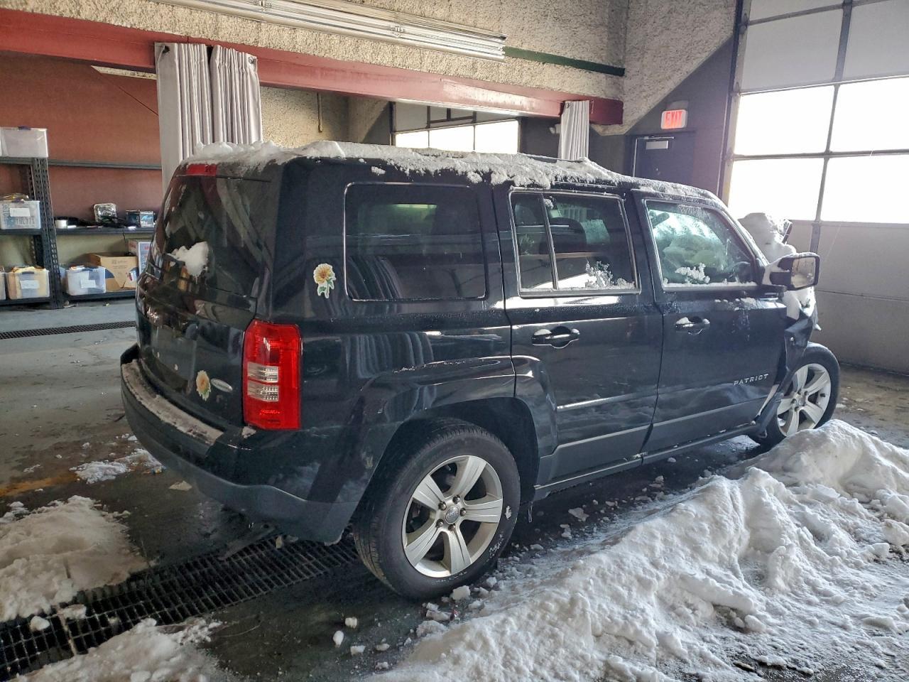 2014 Jeep Patriot Latitude - Image 3