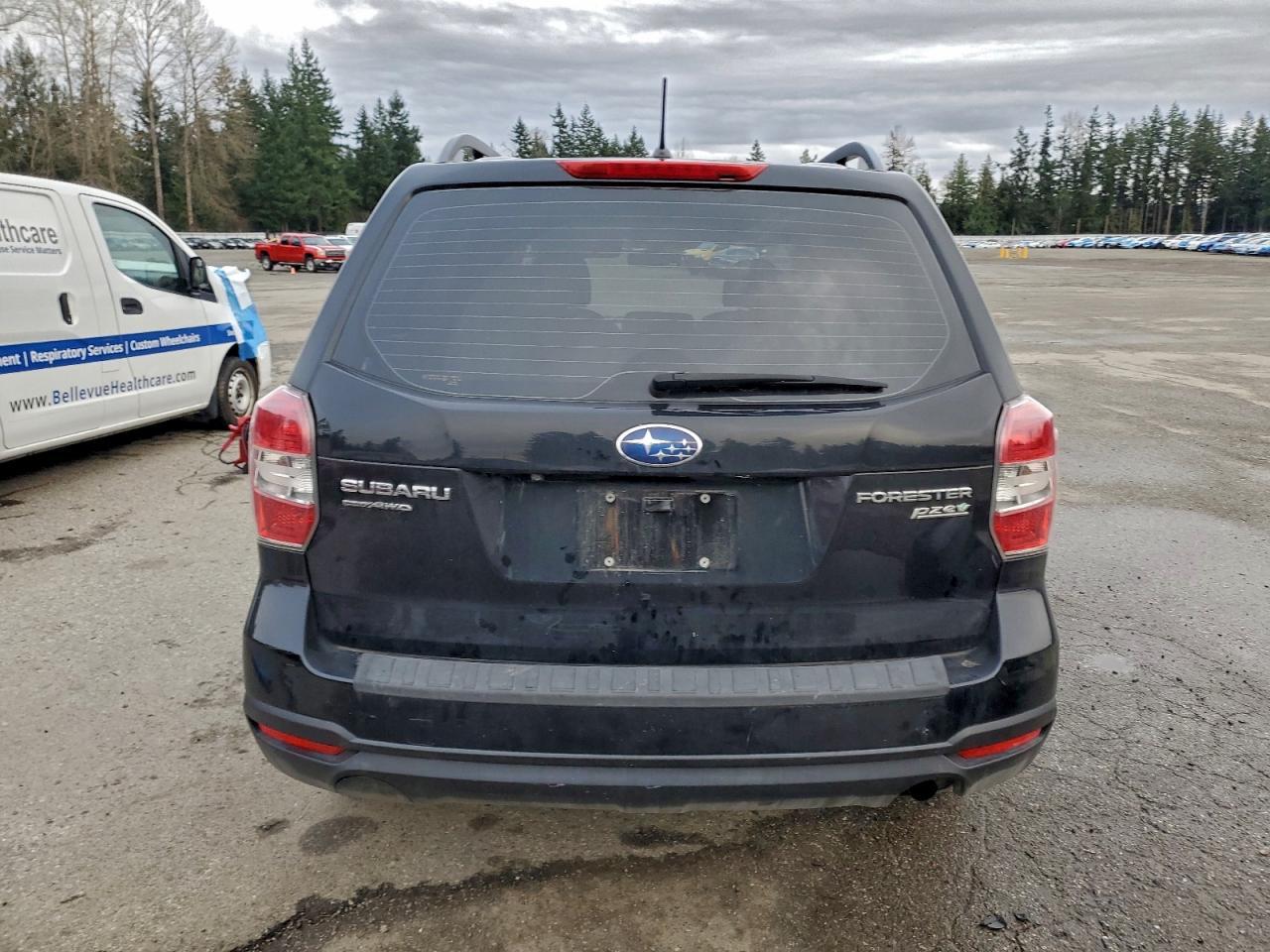 2015 Subaru Forester 2.5I - Image 6