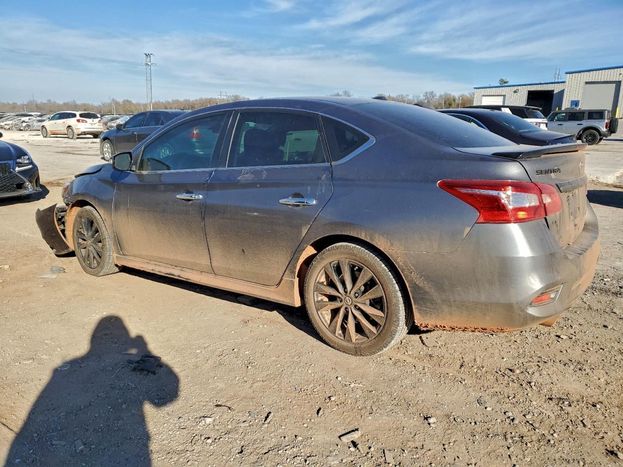2018 Niss Sentra Sr - Image 2