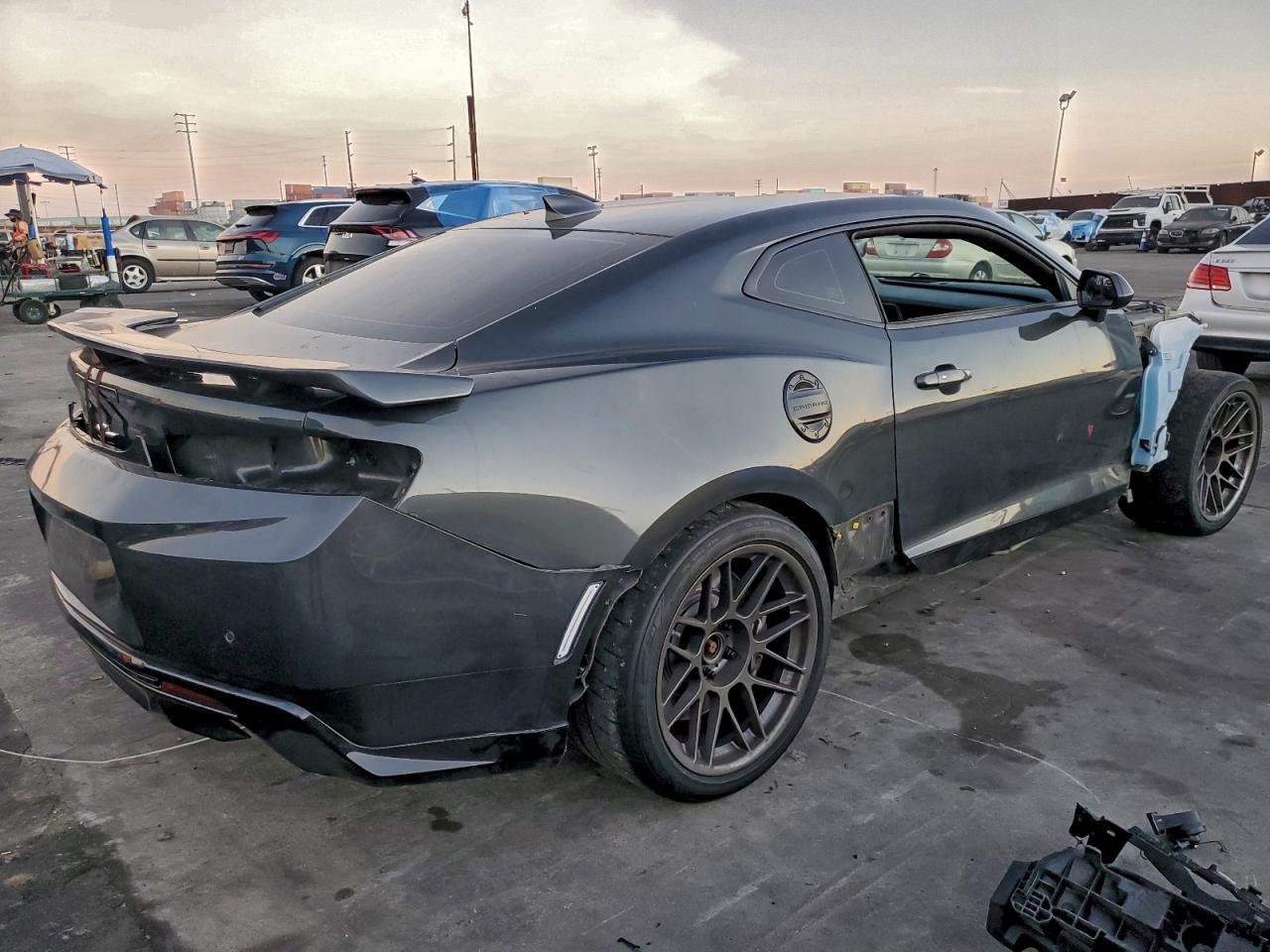 2018 Chevrolet Camaro Zl1 - Фото 3