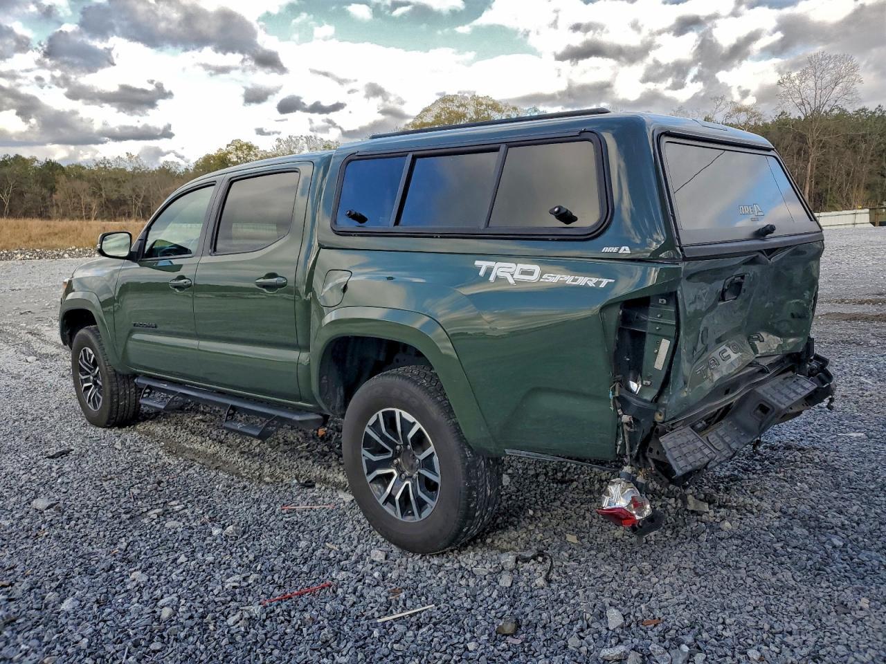 2021 Toyota Tacoma Double Cab - Фото 2