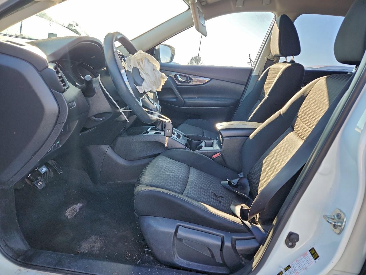 2017 Nissan Rogue S - Image 7