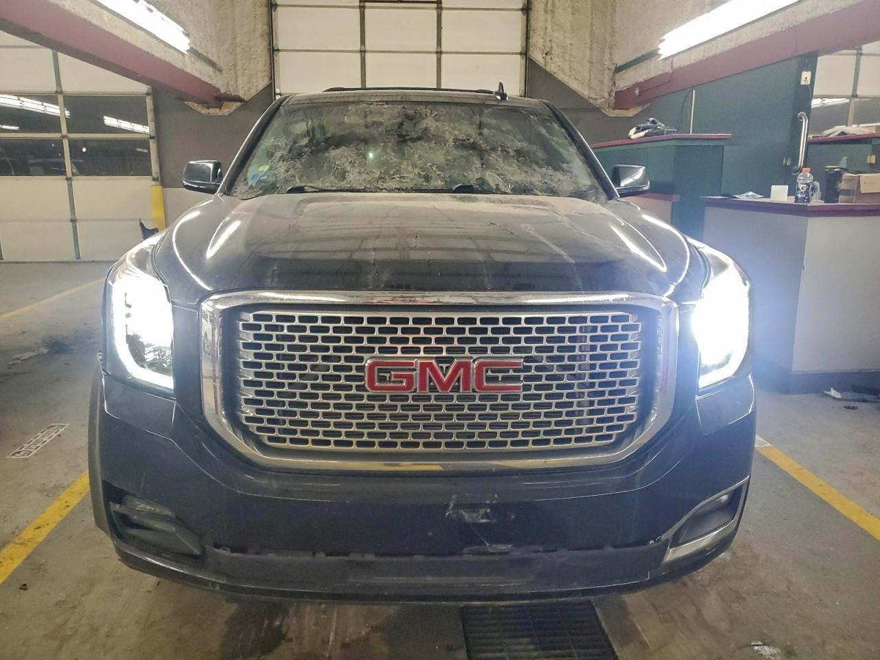 2016 GMC Yukon Xl Denali - Фото 5