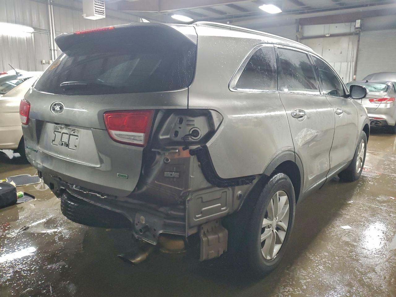 2016 Kia Sorento Lx - Фото 3
