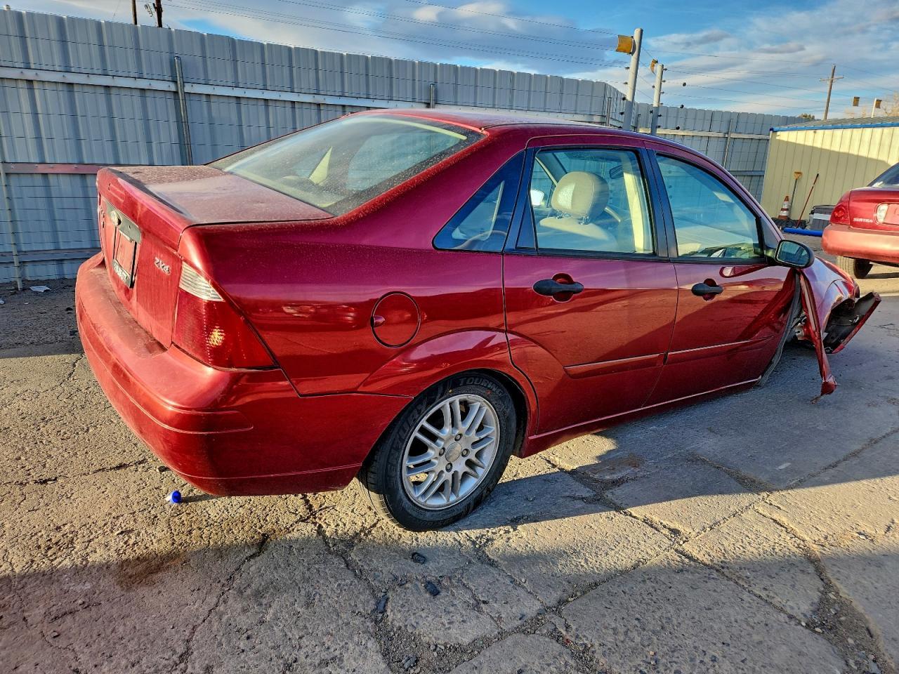 2005 Ford Focus Zx4 - Image 3