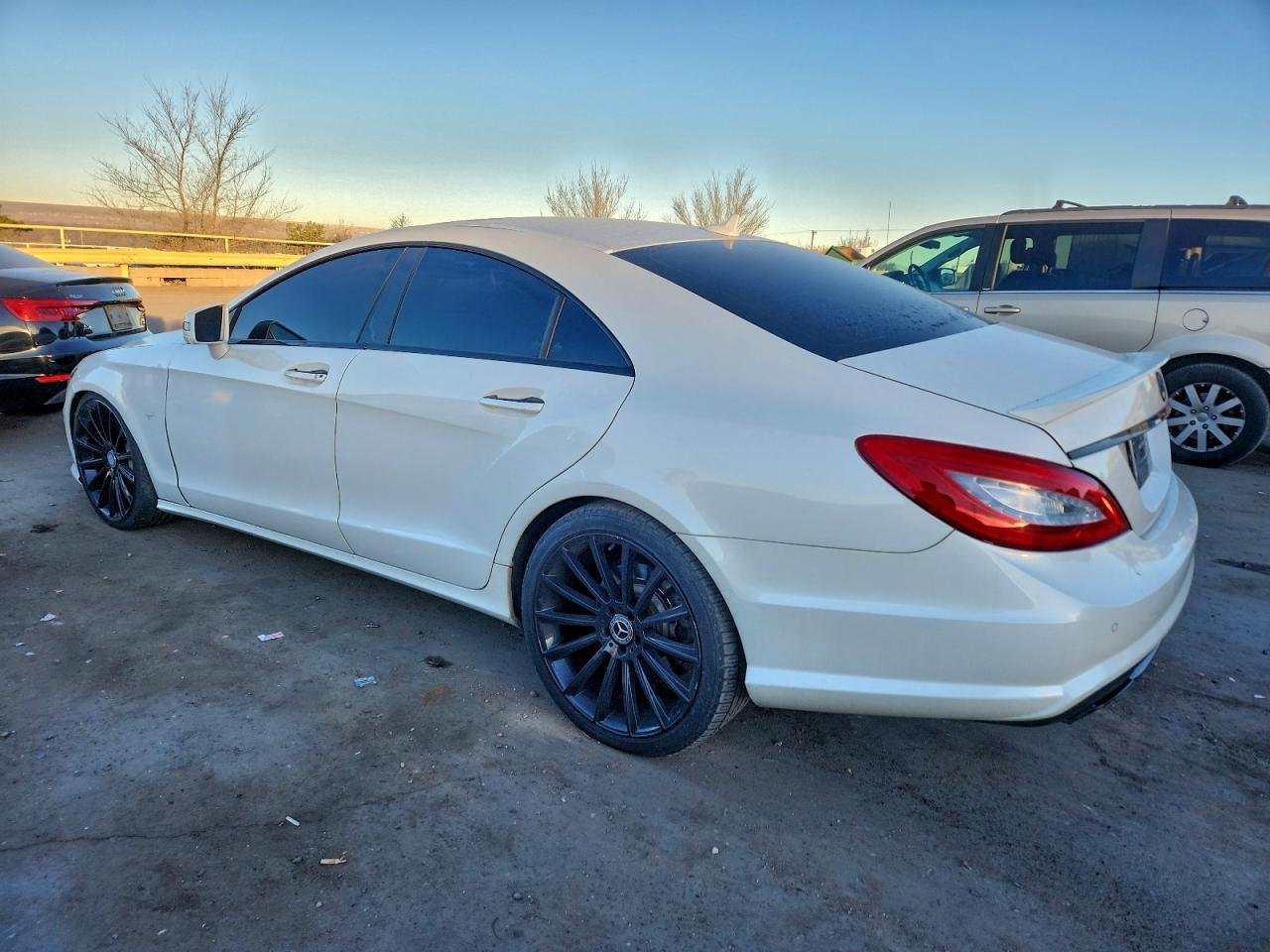 2012 Mercedes-Benz Cls 550 - Image 2