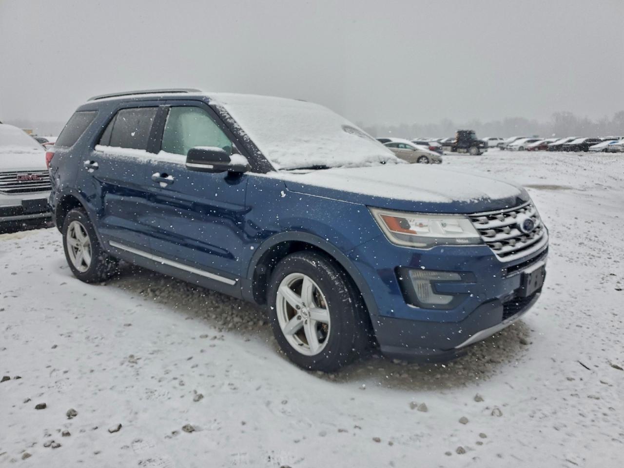 2016 Ford Explorer Xlt - Фото 4