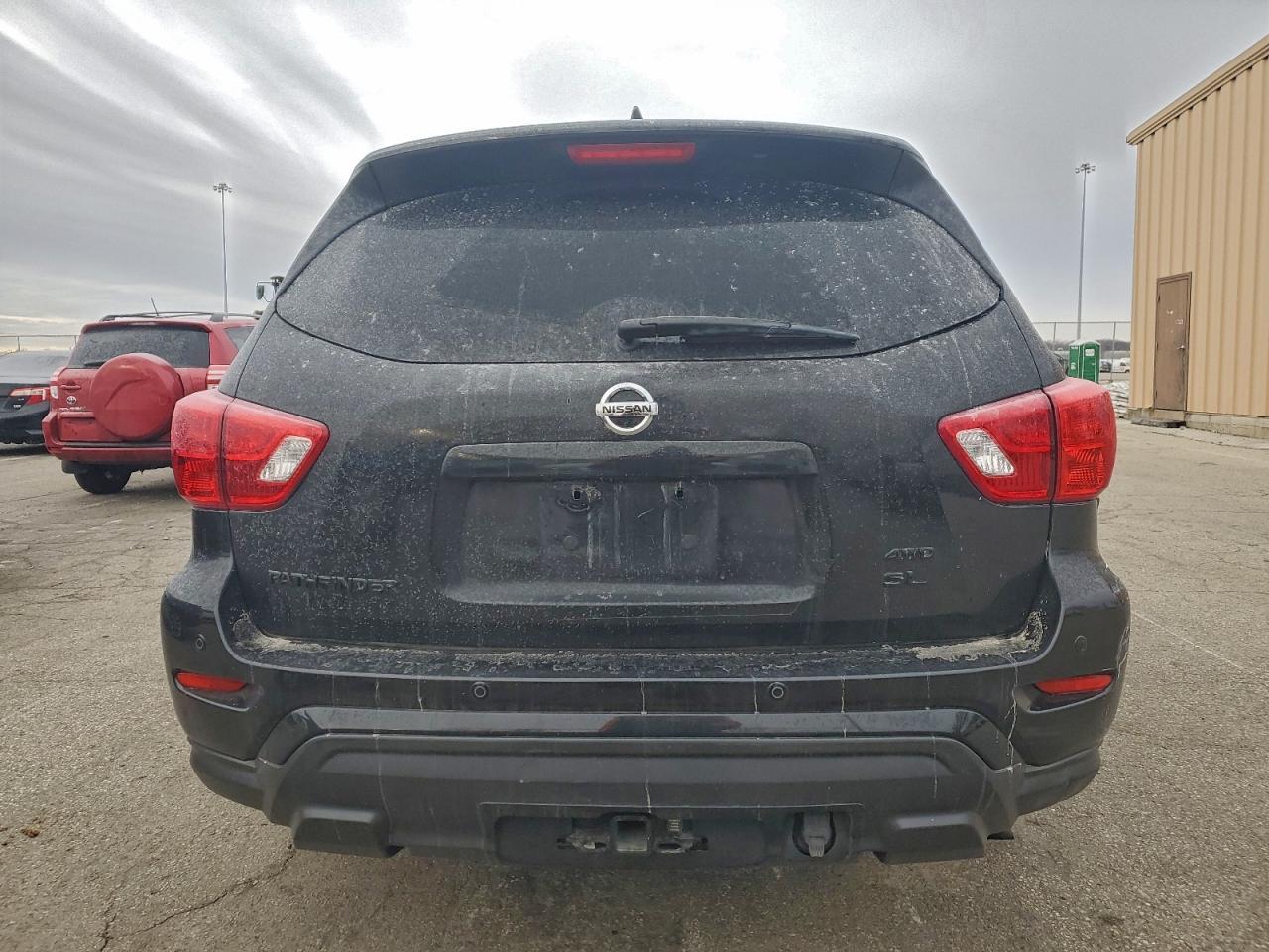 2020 Nissan Pathfinder Sl - Фото 6