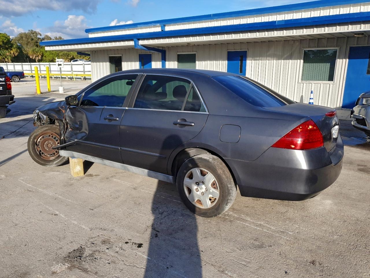 2007 Honda Accord Lx - Image 2