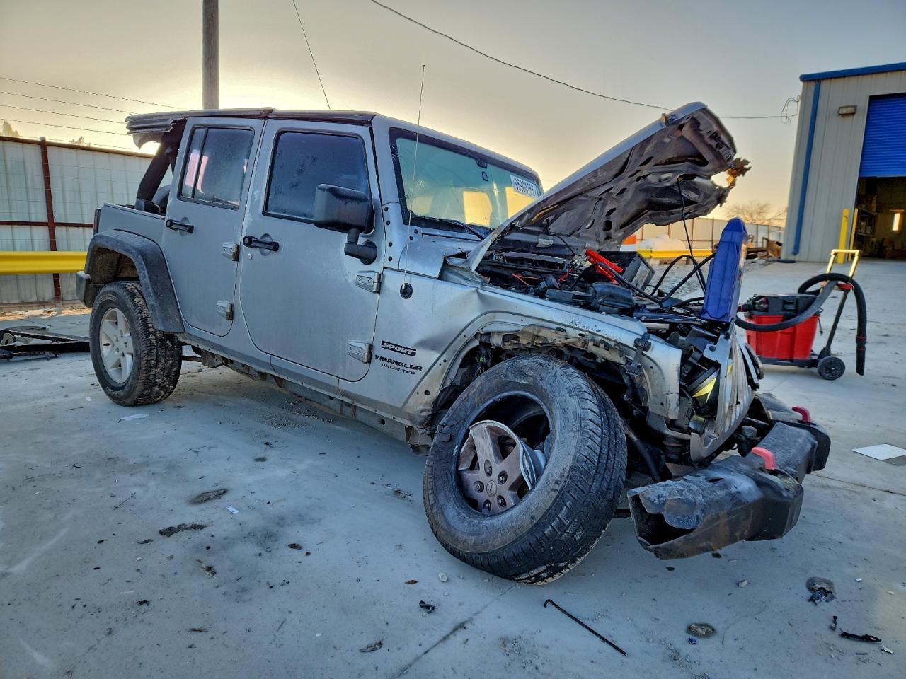 2016 Jeep Wrangler Unlimited Sport - Image 4