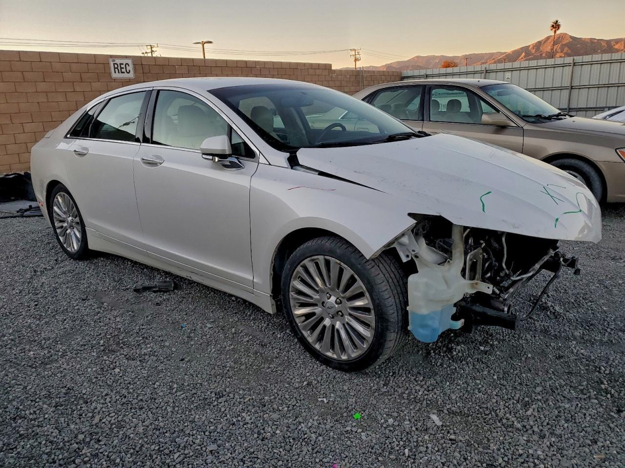 2013 Lincoln Mkz - Image 4