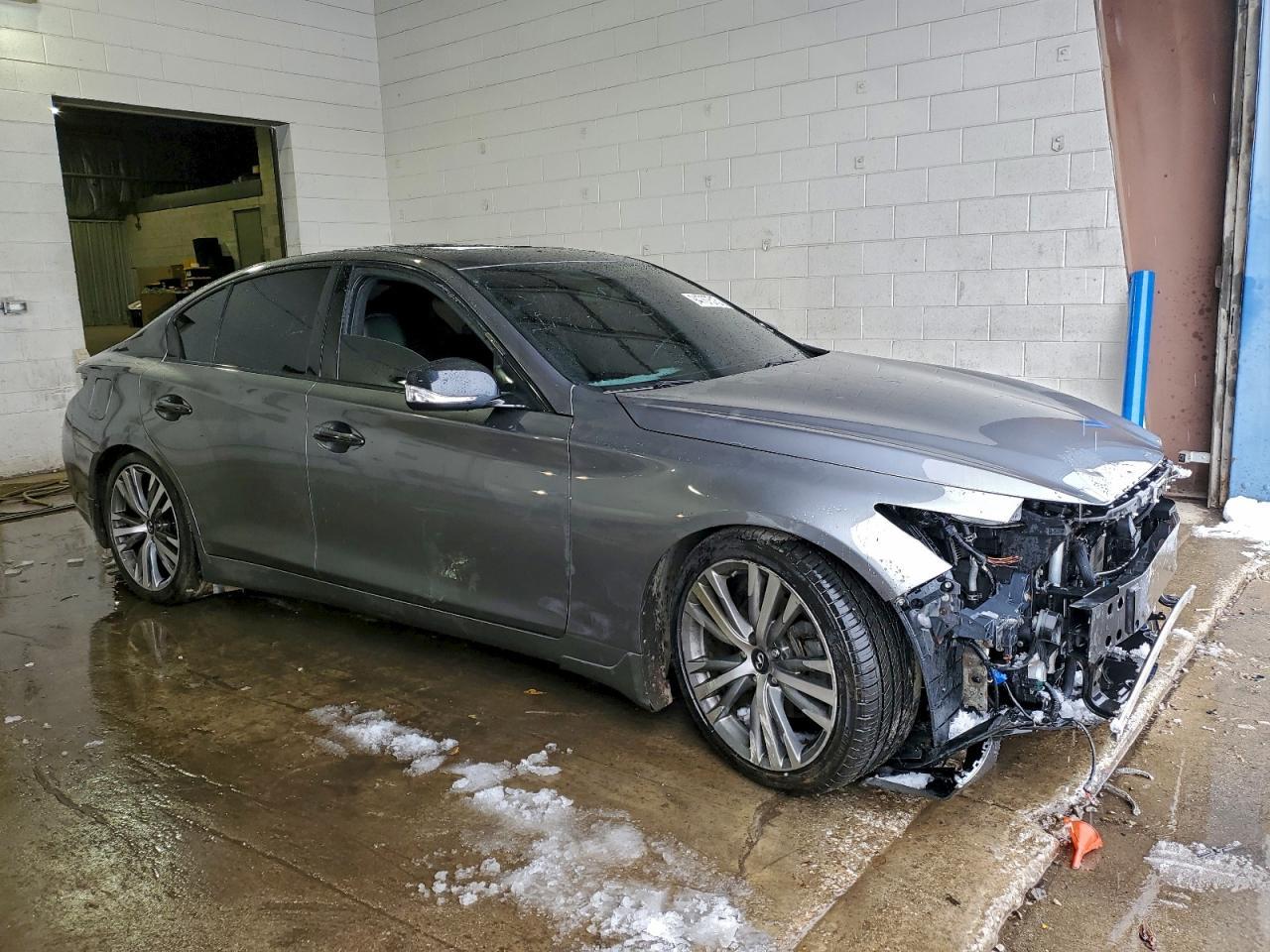 2018 Infiniti Q50 Luxe - Фото 4