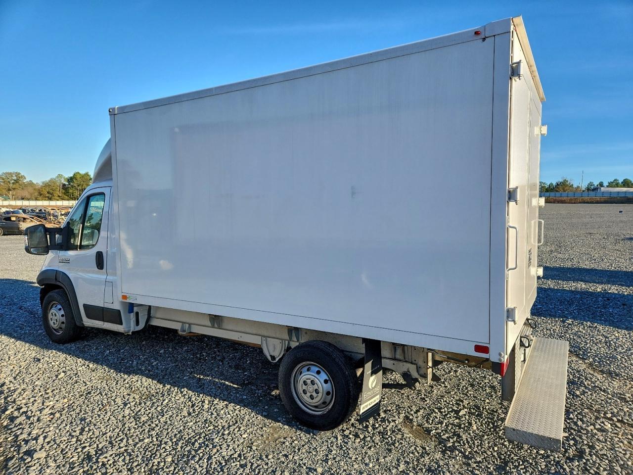 2023 Ram Promaster 3500 Delivery Truck - Фото 2