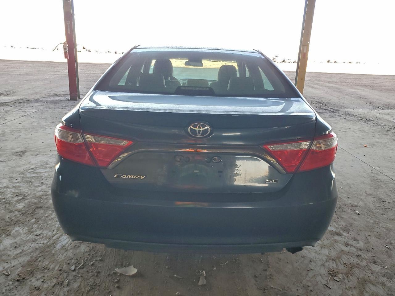 2015 Toyota Camry Le - Фото 6