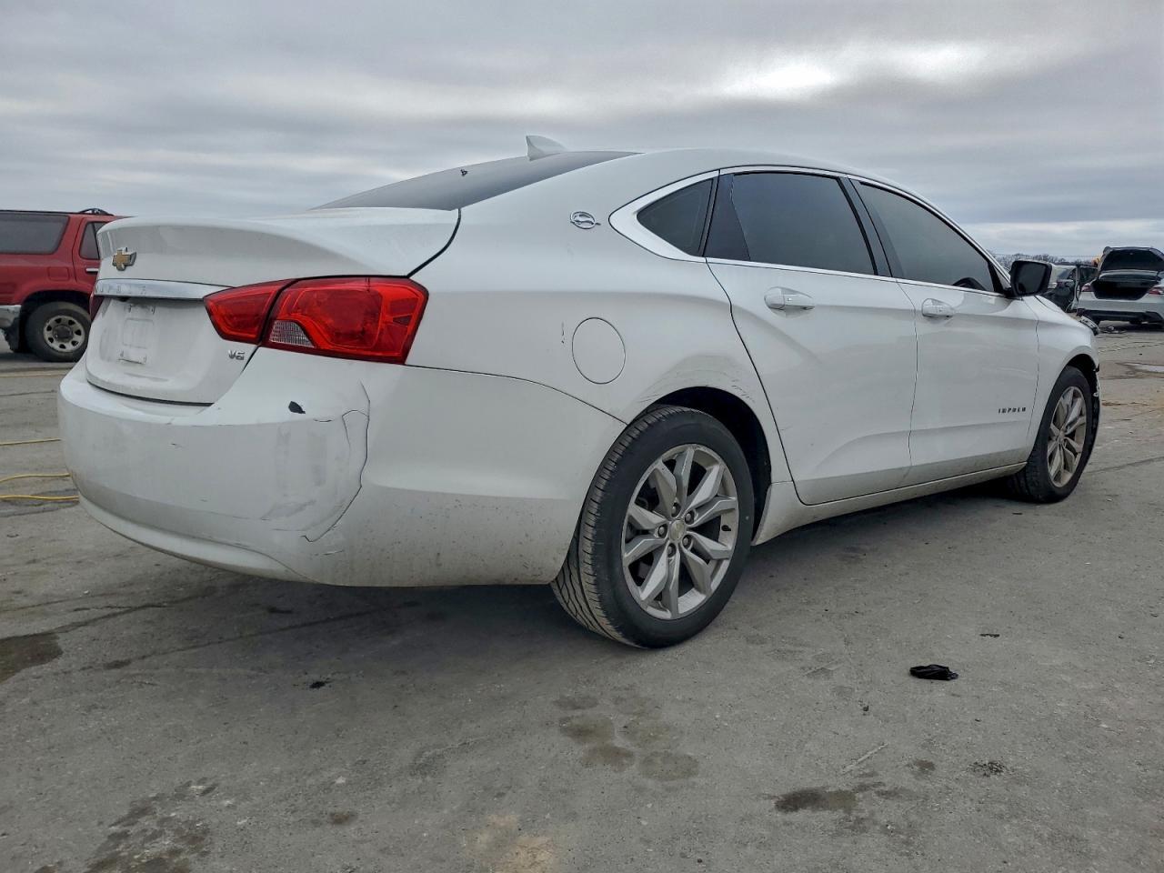 2018 Chevrolet Impala Lt - Фото 3