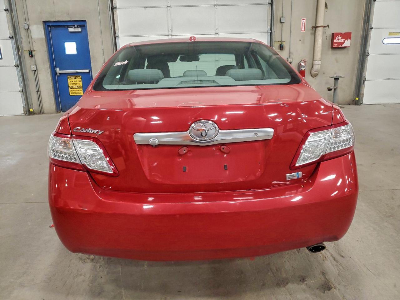2010 Toyota Camry Hybrid - Фото 6