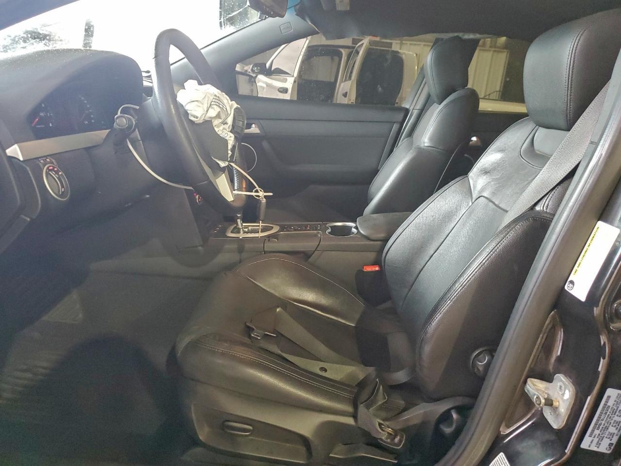 2009 Pontiac G8 - Image 7