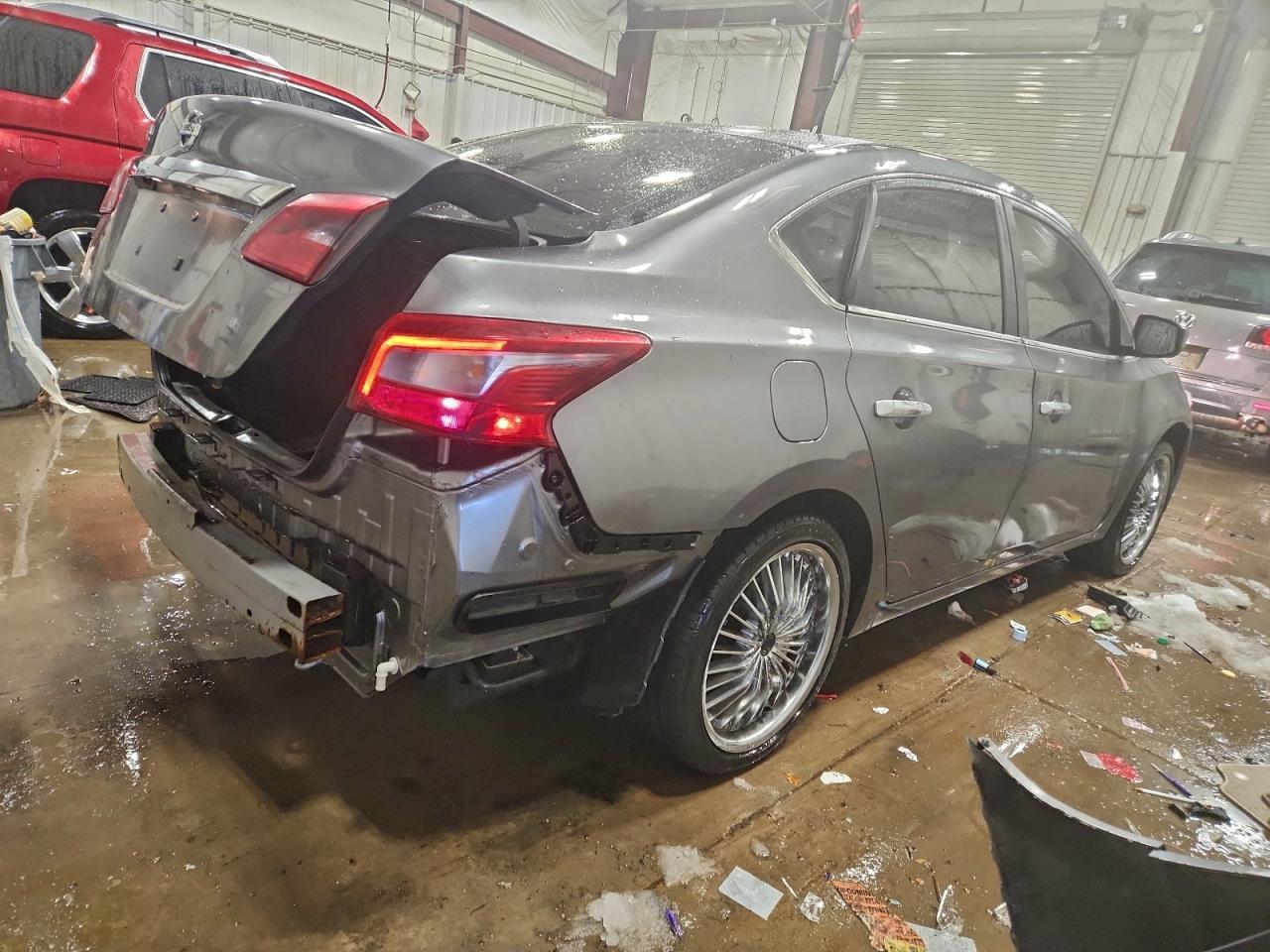 2019 Nissan Sentra S - Фото 3