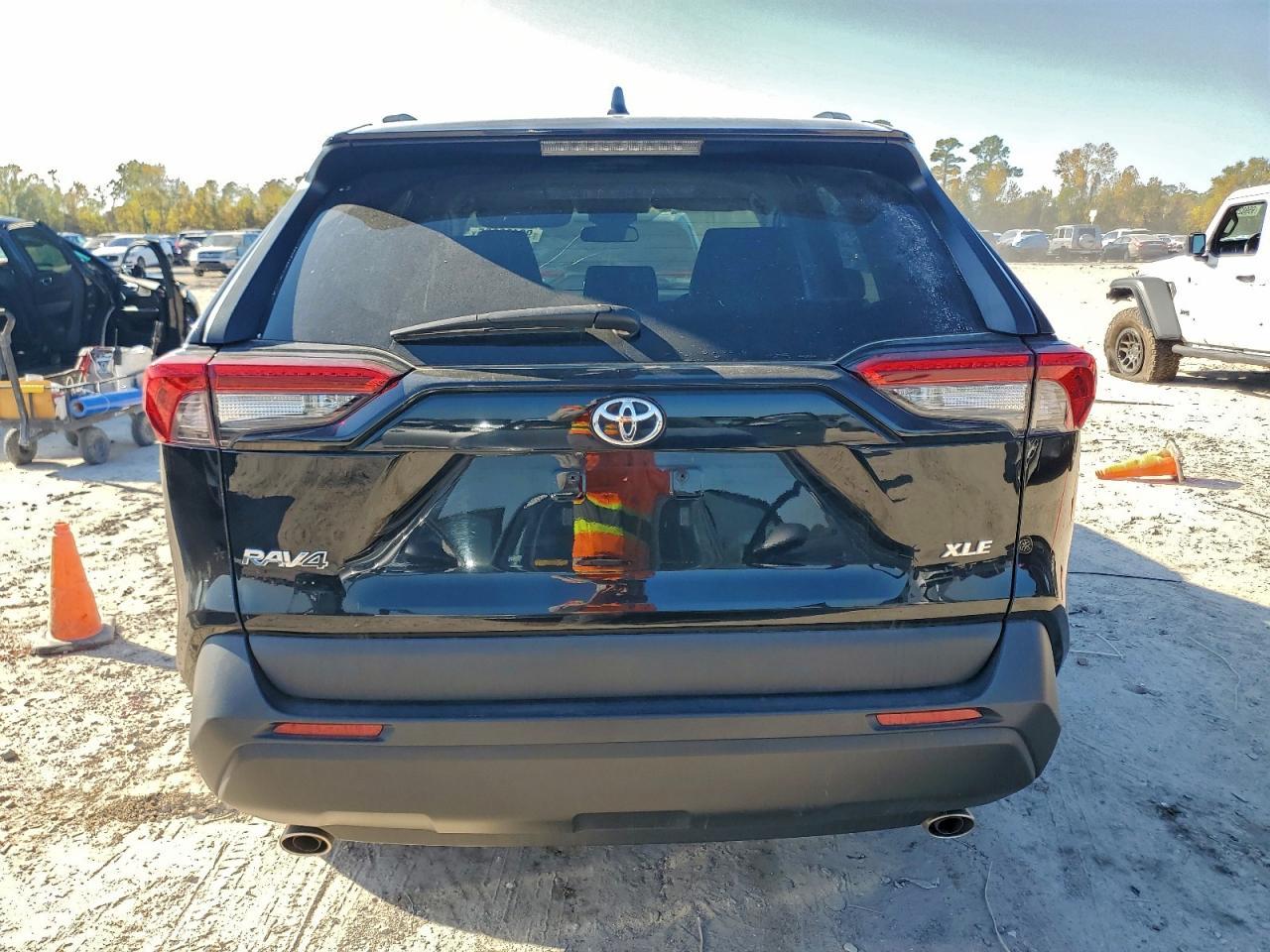 2023 Toyota Rav4 Xle - Фото 6