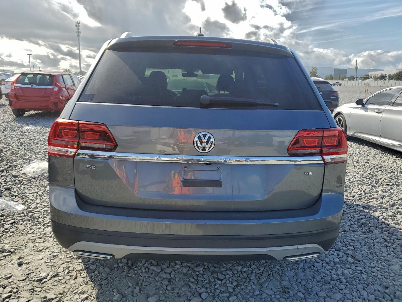 2018 Volkswagen Atlas Se - Image 6