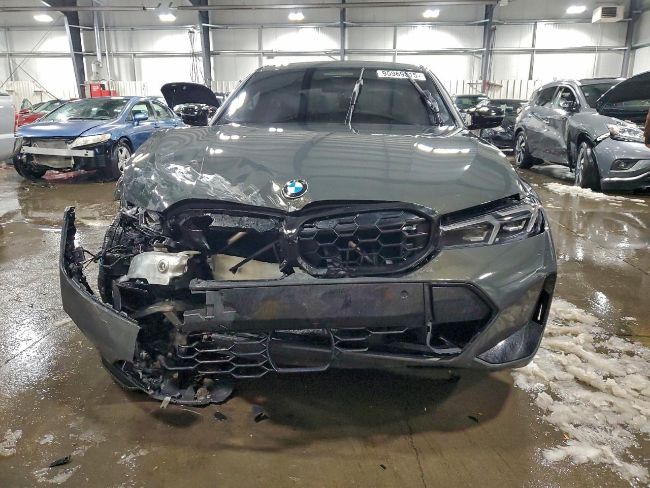 2025 BMW M340Xi - Фото 5