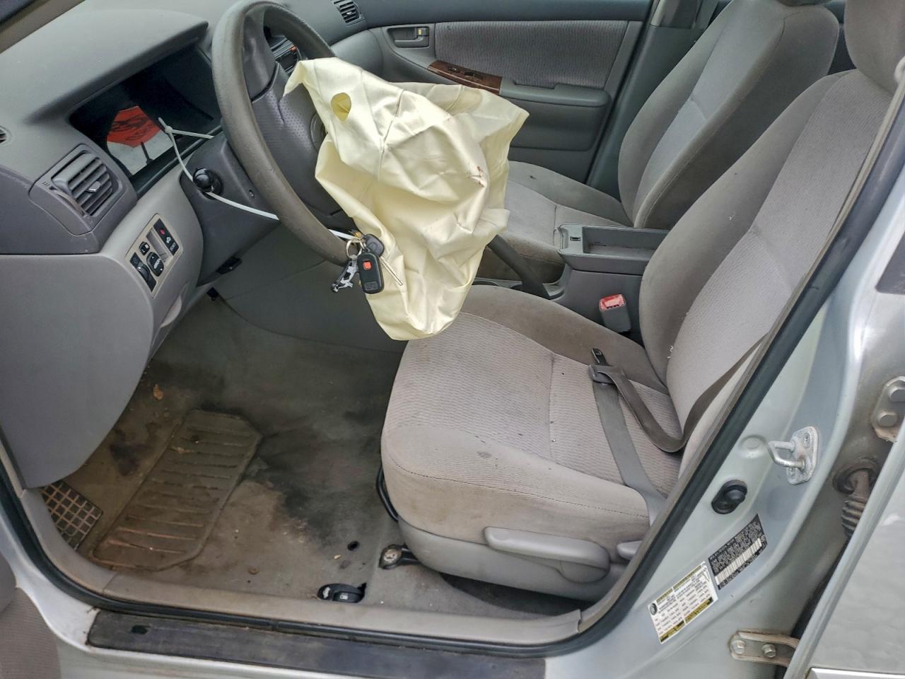 2006 Toyota Corolla Le - Image 7