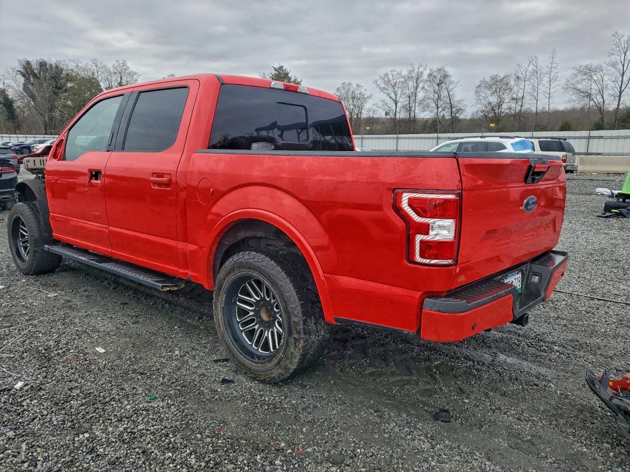 2018 Ford F150 Supercrew - Фото 2